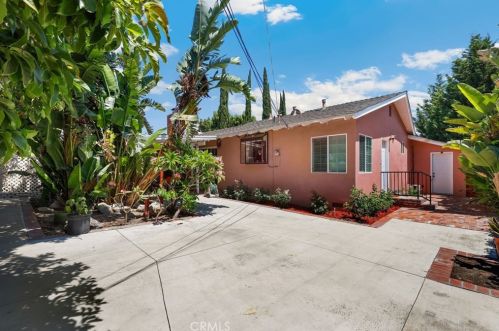 511 Baker St, Anaheim CA  92804-2225 exterior