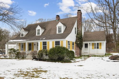 79 Witch Ln, Norwalk, CT 06853-1123