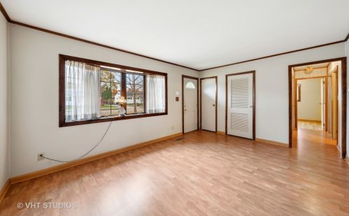 907 Westshire Dr, Joliet, IL 60435-3848