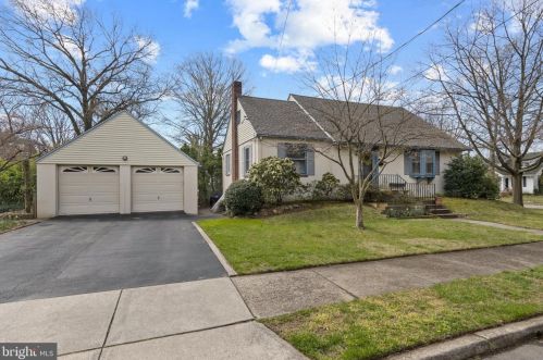 120 Myrtle Ave, Camden, NJ 08109-1838