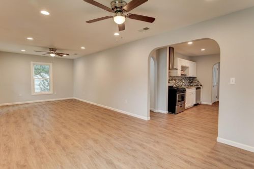 4916 Fairfax St, Fort Worth TX  76116-8916 exterior