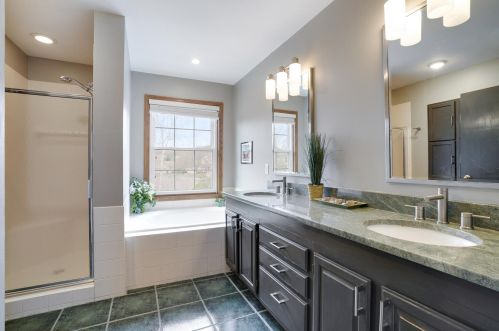 12664 Emmer Pl, Saint Paul MN  55124-6240 exterior