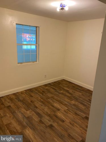 33 Blueberry Ln, Franklin WV  26807-8053 exterior