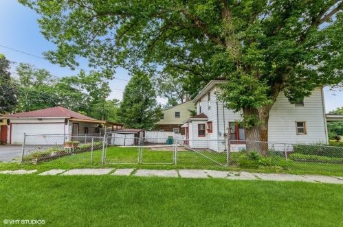 434 4th Ave, Joliet, IL 60433-1969