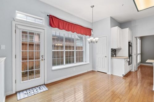 3781 Lakeway Ct, Addison TX 75001-7945 exterior