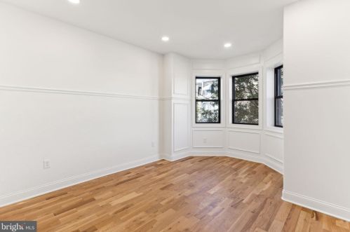 743 22nd St, Philadelphia PA 19130-2604 exterior