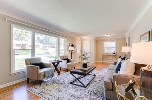 2445 Aglen St, Saint Paul MN  55113-3309 exterior