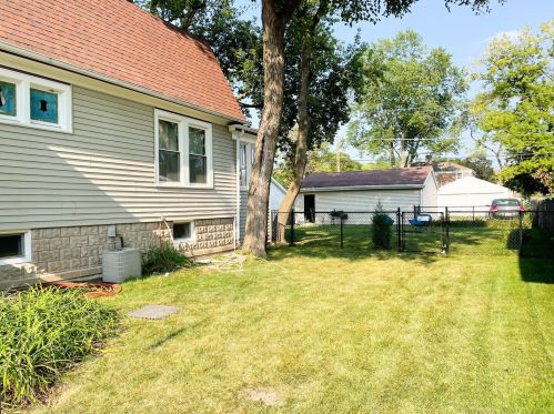 3529 Sunnyside Ave, Brookfield, IL 60513-1343