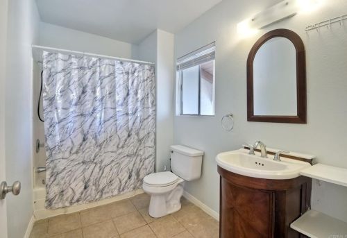 232 Candice Pl, Vista CA  92083-1984 exterior