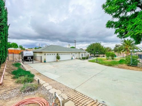 17921 Cole Ave, Riverside CA  92508-9728 exterior