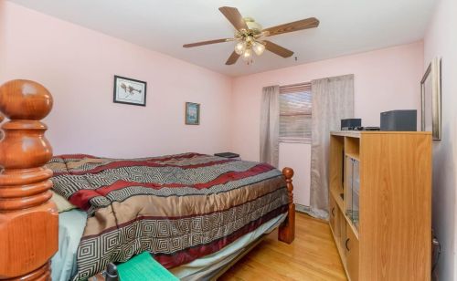 8974 Daly Rd, Cincinnati OH 45231-4637 exterior