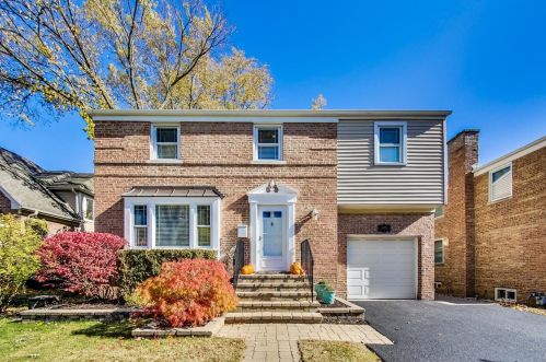 1005 Forest Ave, Bannockburn, IL 60015-2920