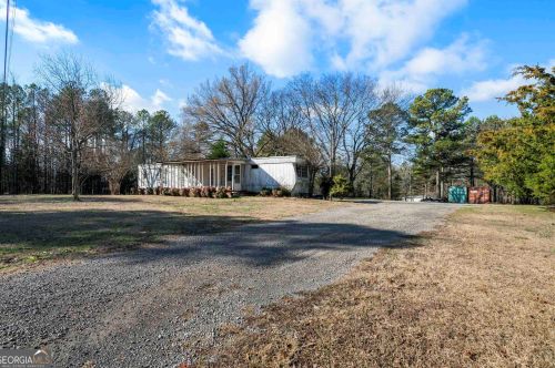 90 Corson Trl, Taylorsville, GA 30178-1131