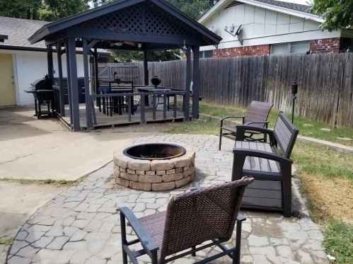 6029 Wormar Ave, Fort Worth TX  76133-2839 exterior