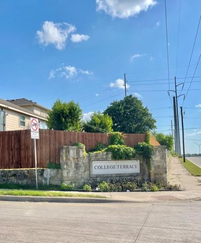 6135 College Way, Dallas, TX 75241-5053