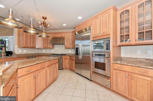 7 Farmstead Pl, Middletown MD  21769-7742 exterior