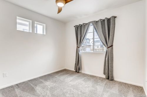 26198 Maple Dr, Aurora CO 80018 exterior