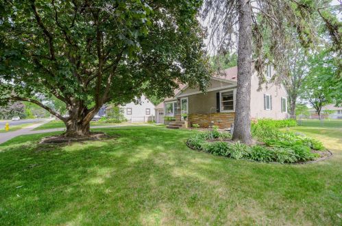 1266 Garden Ave, Saint Paul, MN 55113-6116