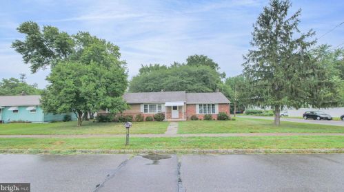 100 Kennedy Blvd, Somerdale, NJ 08083-1019