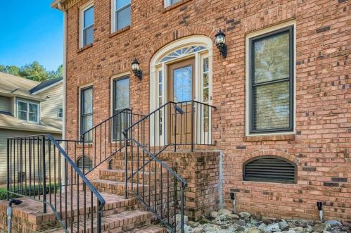 1474 Triple Creek Ct, Kennesaw GA  30144-3083 exterior