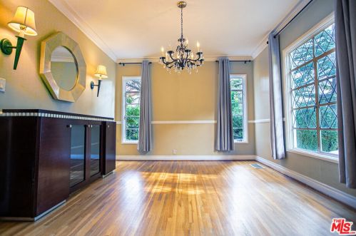 1463 Beaudry Blvd, Glendale CA  91208-1707 exterior