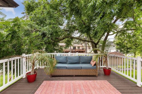 208 Colleen Ave, Saint Paul MN  55126-6252 exterior