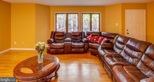 59 Sayre Dr, Princeton NJ  08540-5825 exterior