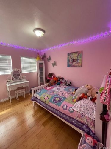 1426 Beacon Ave, Anaheim CA  92802-1718 exterior