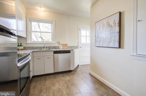 10002 Portland Pl, Silver Spring MD 20901-2116 exterior