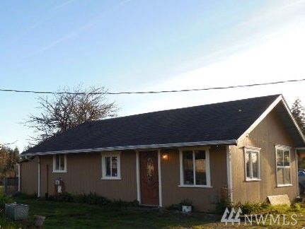 27 Mary M Knight Rd, Whites, WA 98541-9744