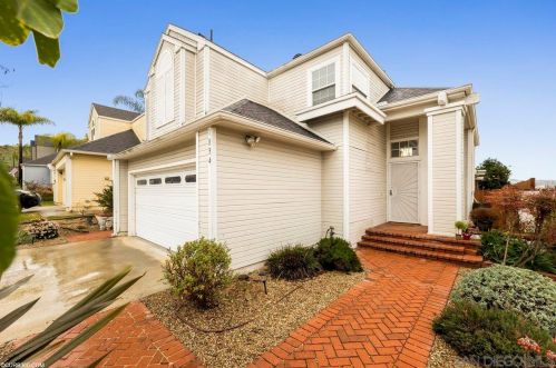 1834 Blackhawk Ave, Oceanside, CA 92056-2974