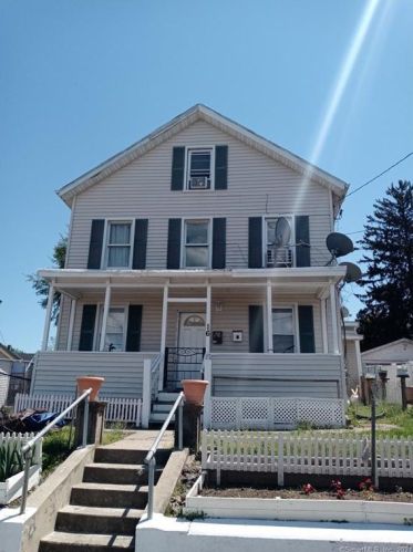 16 Larsen St, Norwalk, CT 06854-3610
