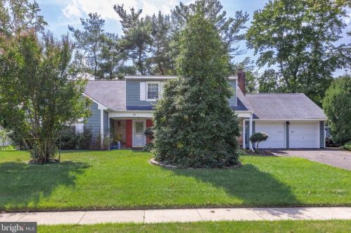 55 Edison Ln, Willingboro, NJ 08046-2435