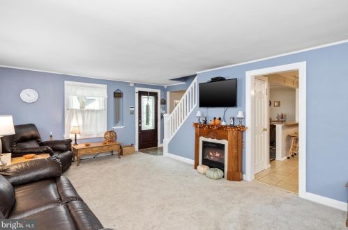 164 Churchill Ave, Trenton NJ 08610-3501 exterior