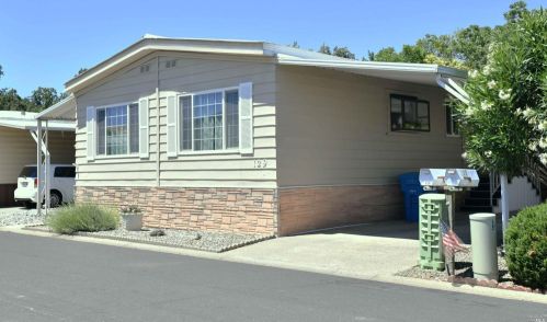 1597 Alamo Dr, Vacaville CA  95687-6001 exterior