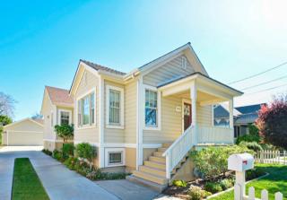 209 Maple St, Salinas, CA 93901-4129