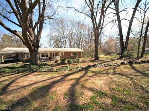 1040 Garden Ave, Buckhead, GA 30625-1122