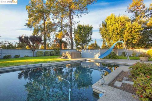 1155 Douglas Mitchell Pl, Stockton, CA 95209-4310