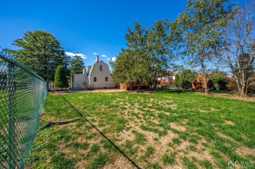 41 Justice St, Piscataway NJ  08854-5425 exterior