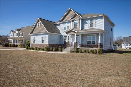 3829 Barnsdale Dr, Wade, NC 28395-9084