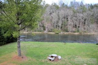 1410 Bill Cooper Rd, Crumpler, NC 28617-9707