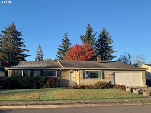1231 Centurion Dr, Damascus, OR 97030