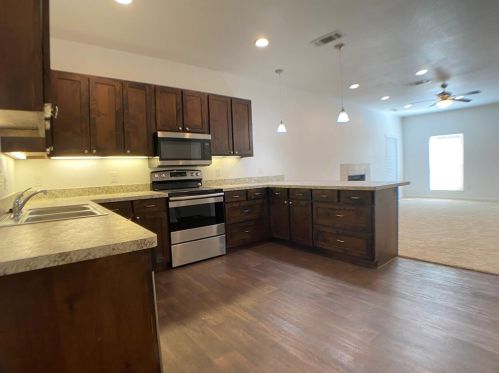 2104 Edwin St, Fort Worth TX  76110-1212 exterior