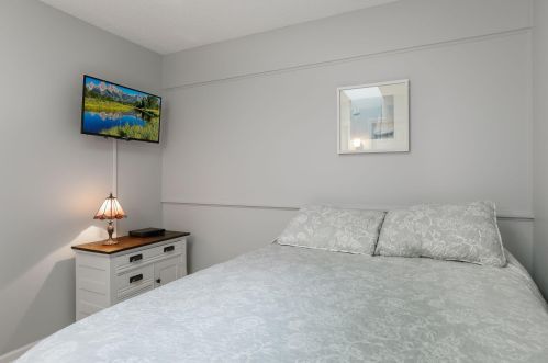 7041 48th St, Saint Paul MN  55128-2649 exterior