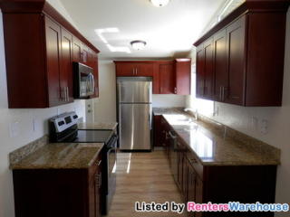 9445 Yakima Ave, Tacoma WA  98444-4247 exterior