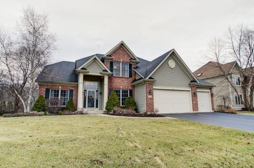 248 Violet Ln, Batavia, IL 60510-1899
