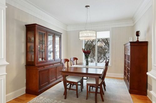 1704 Brant Cir, Saint Paul MN  55122-2290 exterior