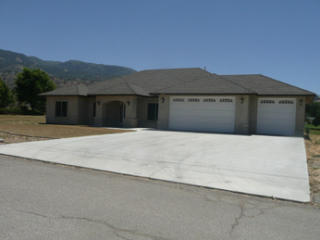 28260 Braeburn Pl, Tehachapi, CA 93561-5205
