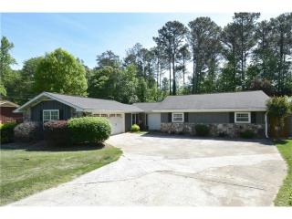 4037 Plantation Dr, Marietta, GA 30062-5048