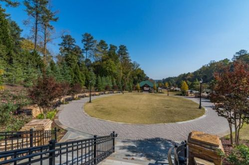 120 Finchley Ct, Atlanta GA  30328-2034 exterior